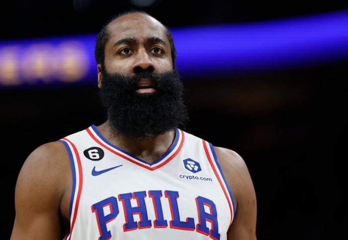 九游体育-关于哈登迎来十五赛季高光表现，美国队球迷沸腾！的信息